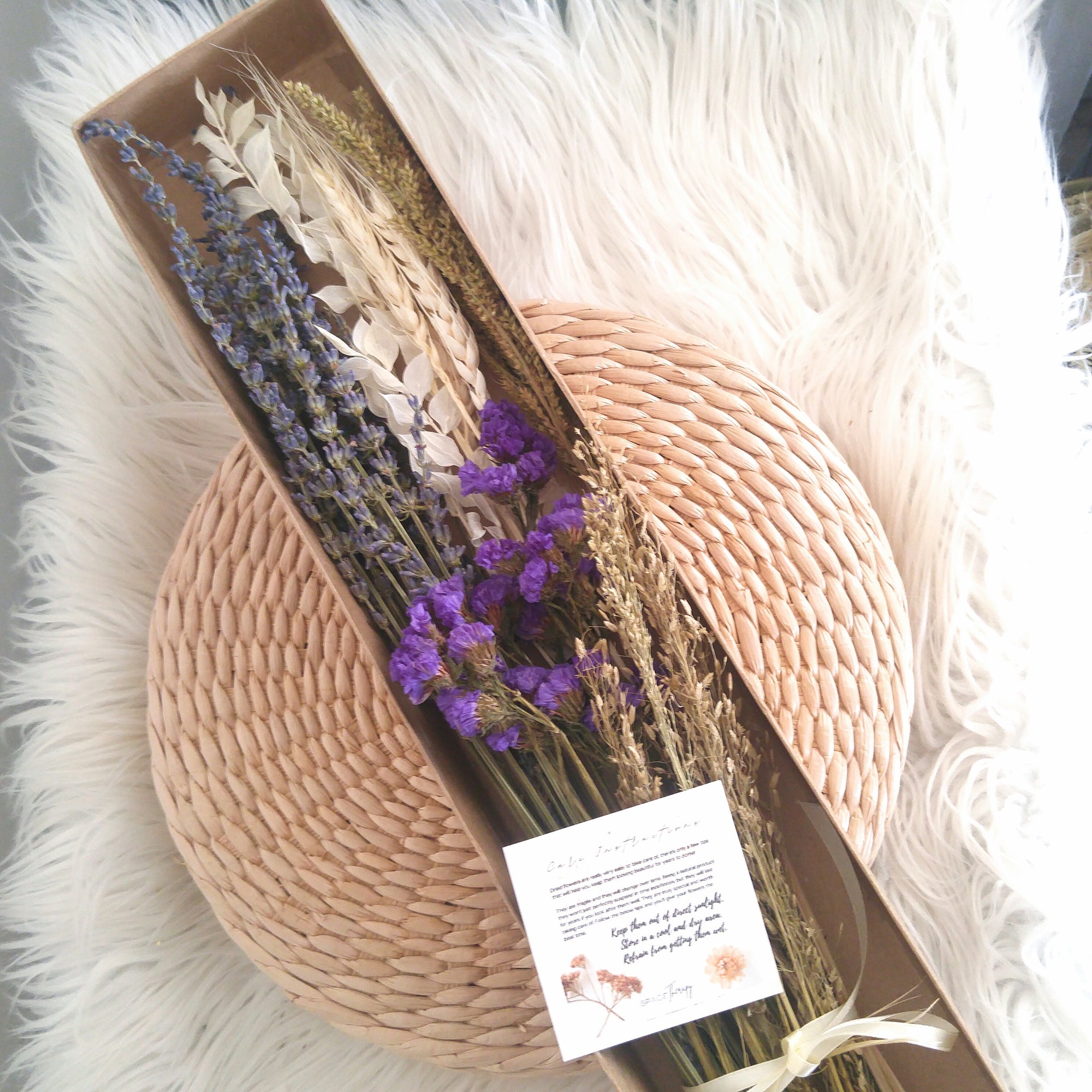 Kraftbox flowers - Lavender Fields