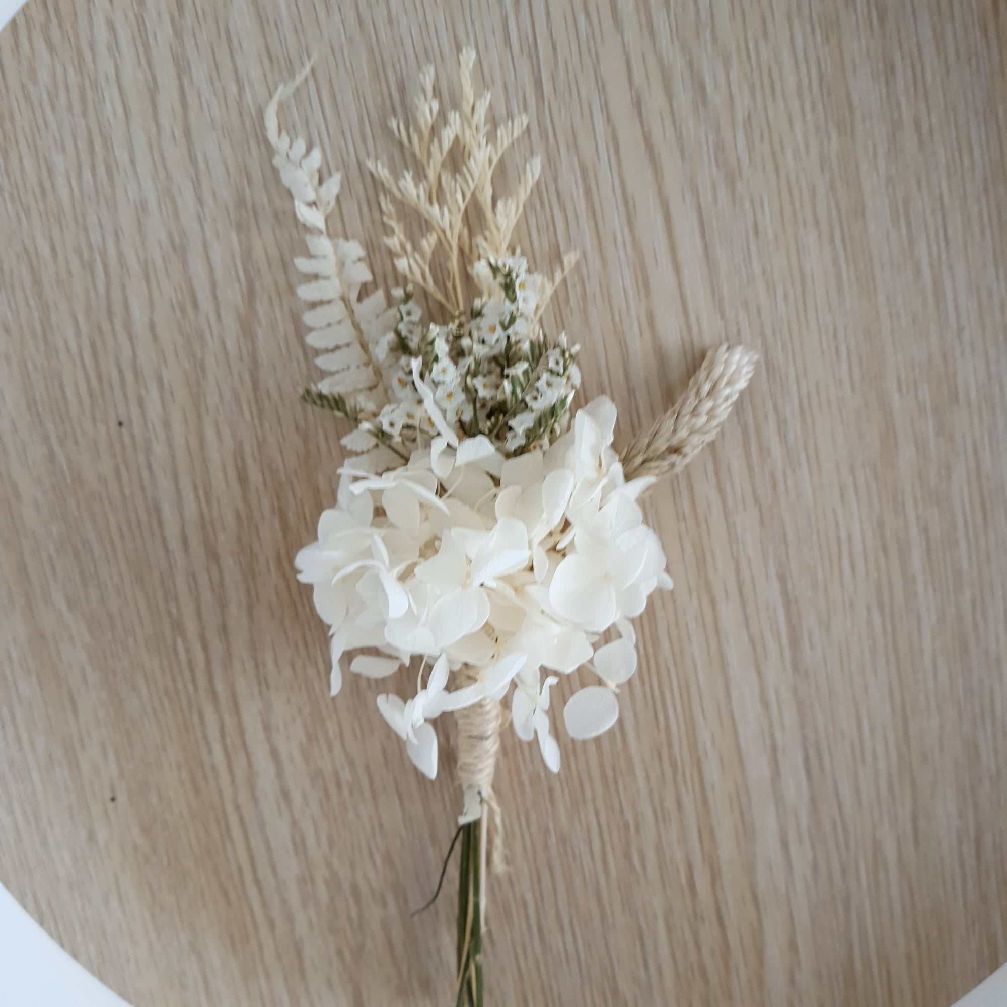 Snow - Gift Posy