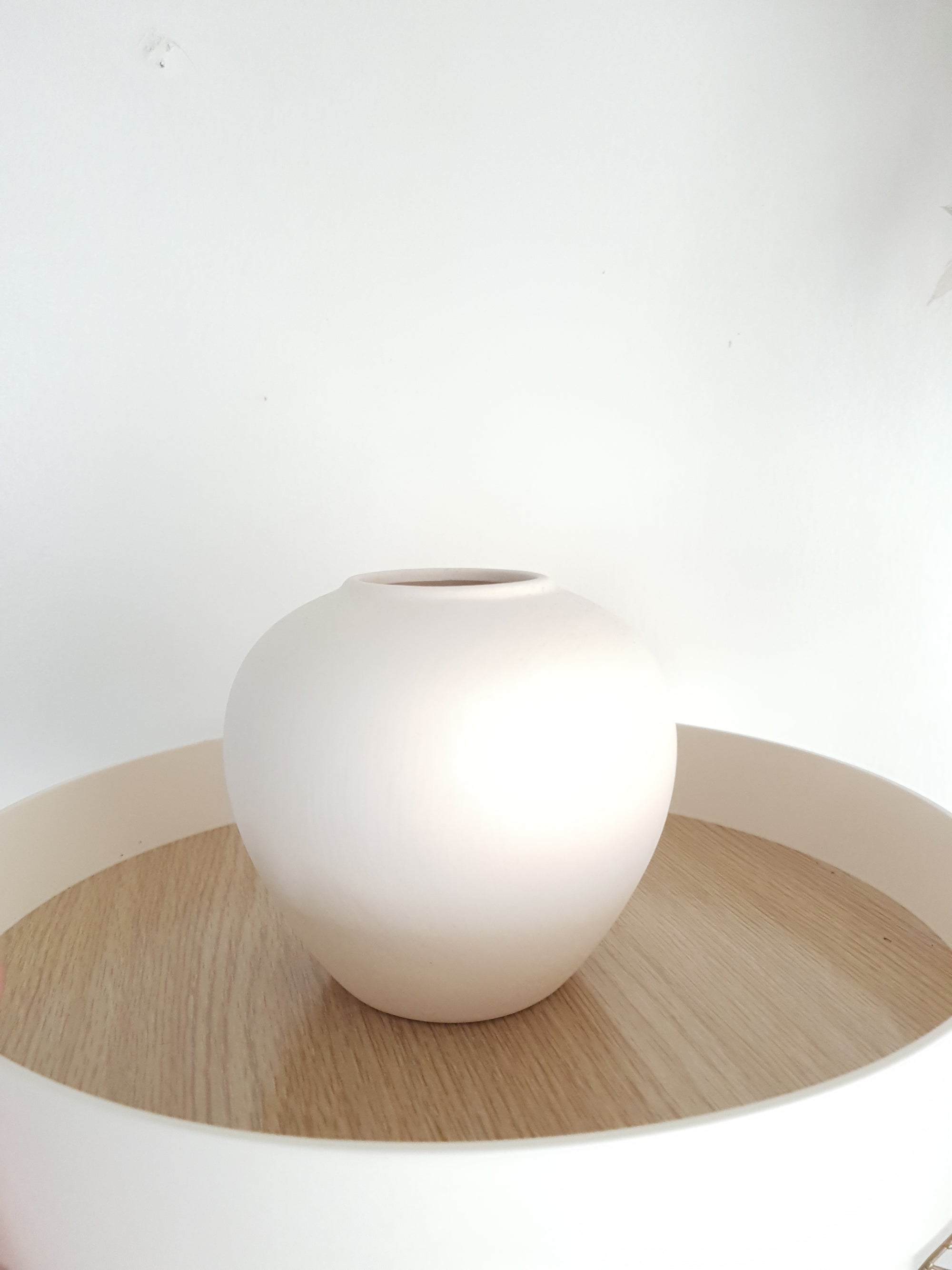 Quinn Wine Jar Vase