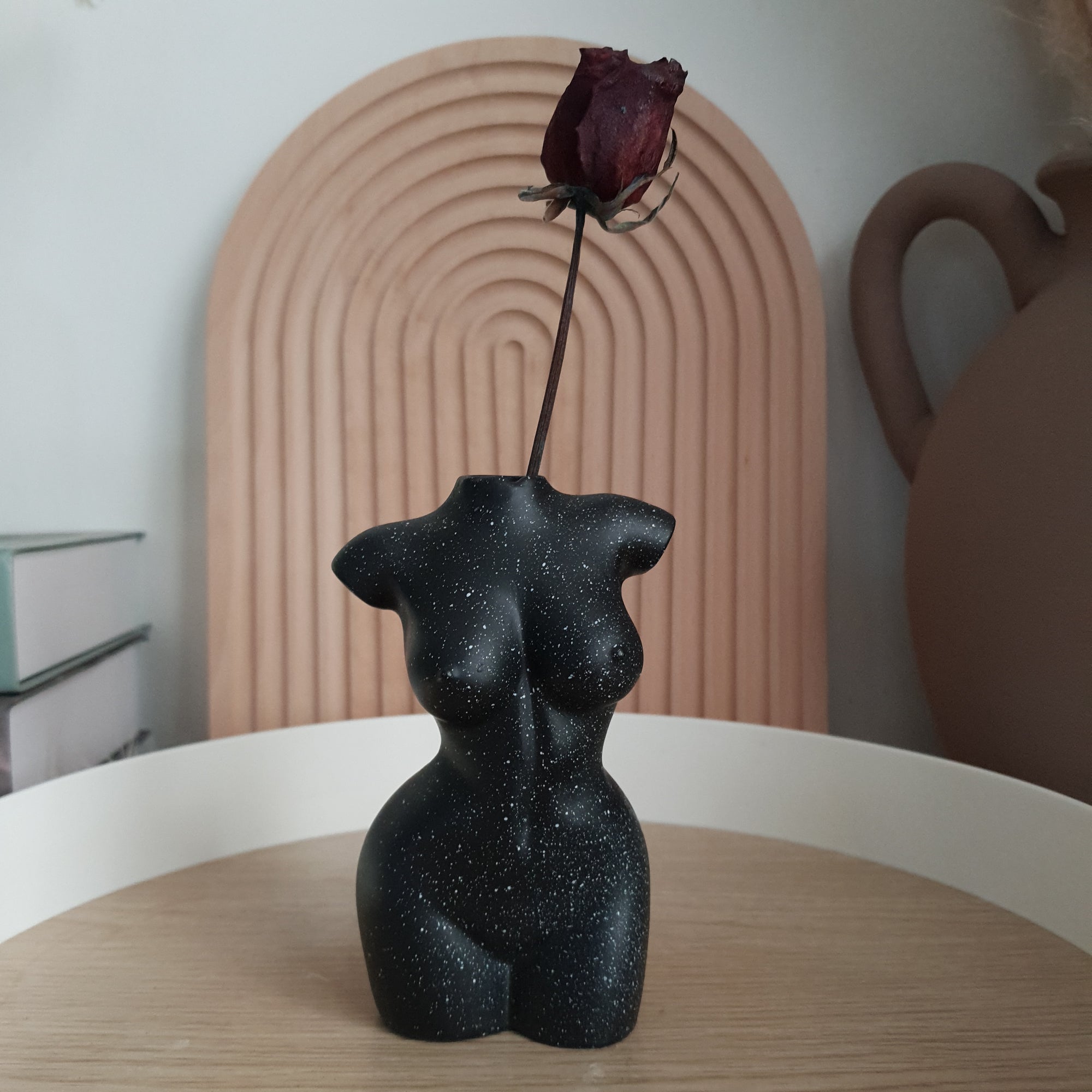 Vivienne Vase