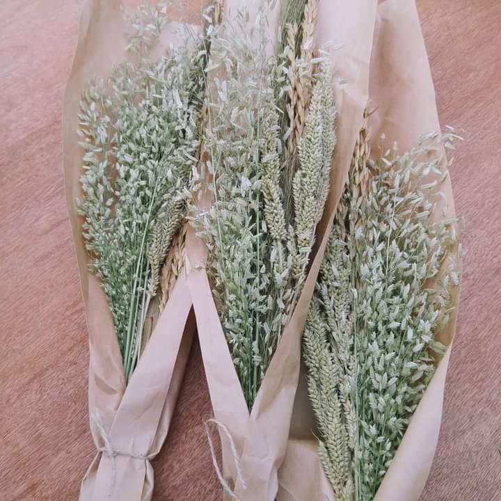 Rustic Foliage Set