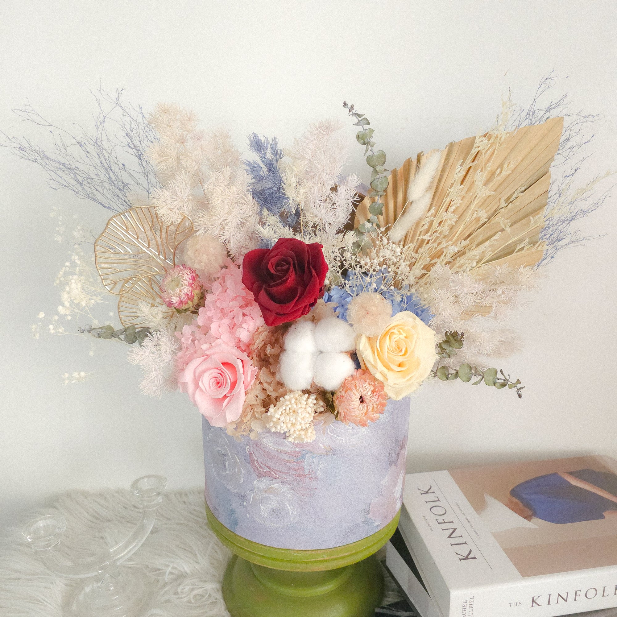 Signature Dried blossoms box