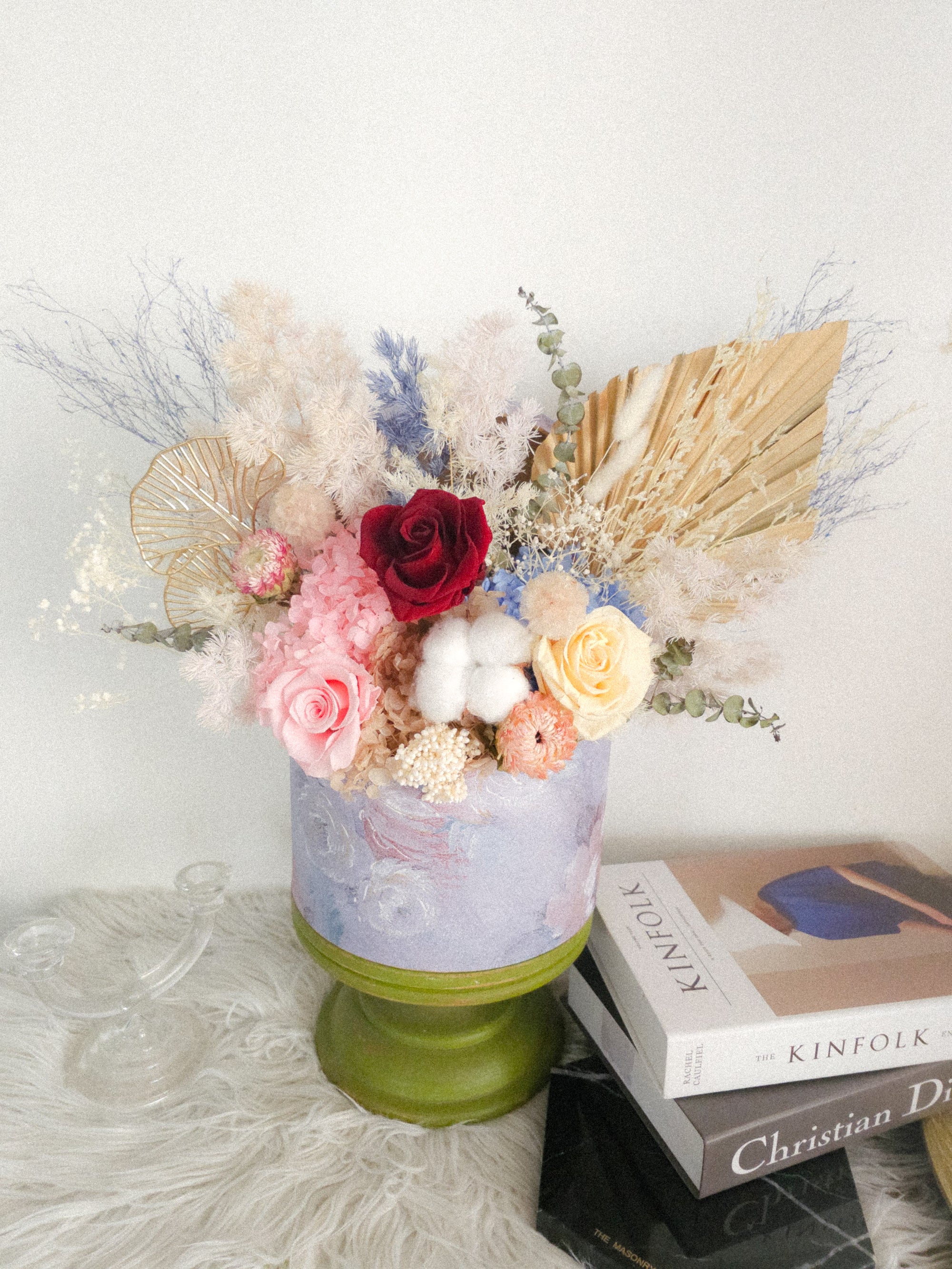 Signature Dried blossoms box