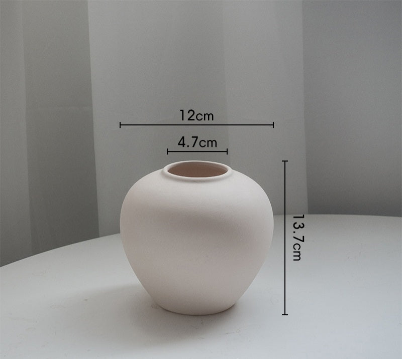 Quinn Wine Jar Vase
